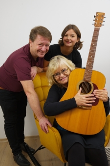 Oldřich Bohadlo, Pavlína Jíšová, Adéla Bohadlo